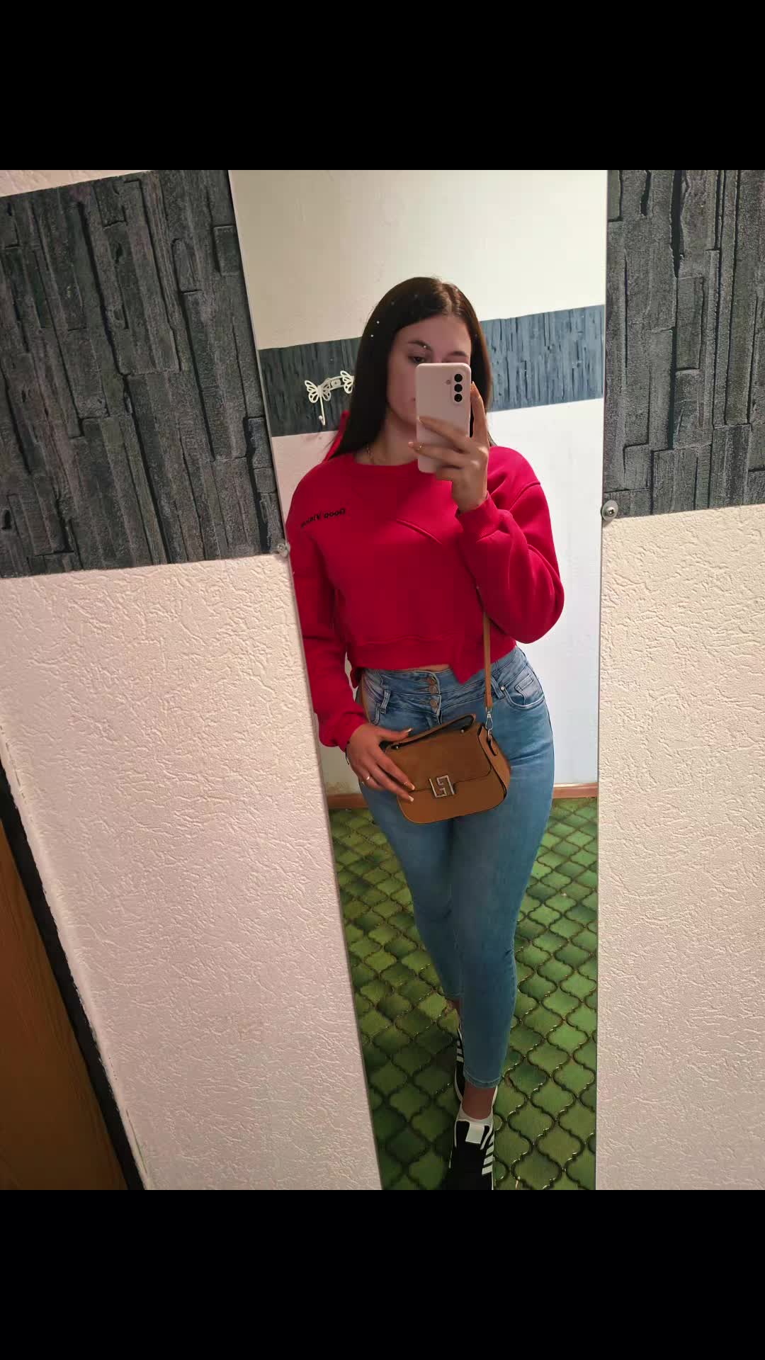 @claudia🥷