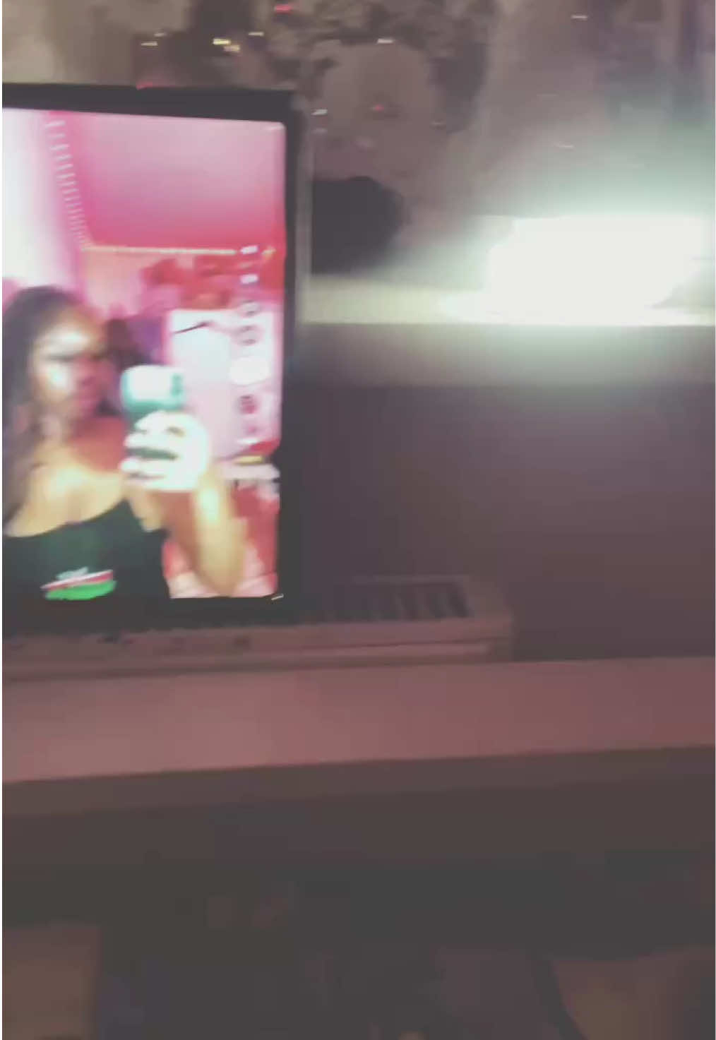 @nov&aacute;