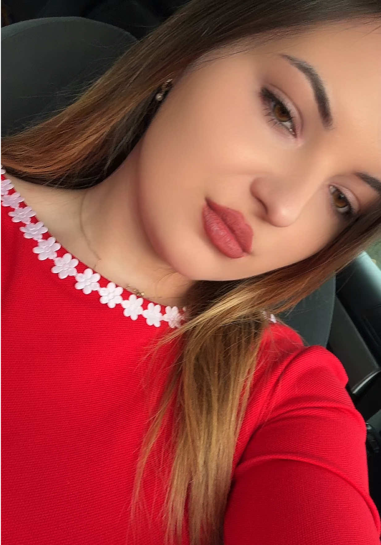 @Mădălina🦁