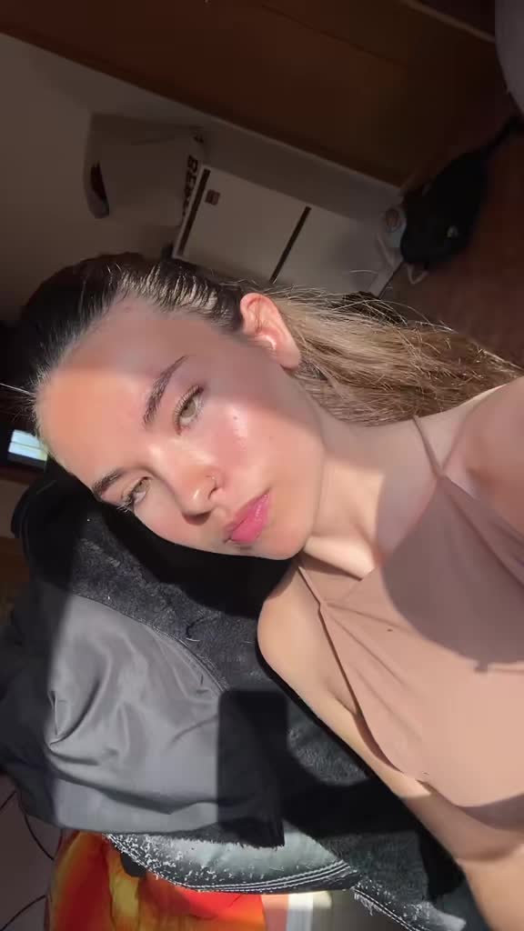 @💭