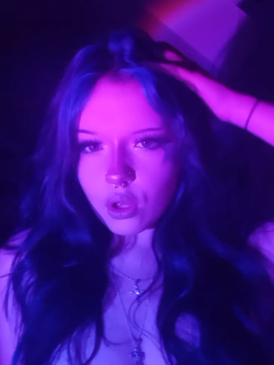 @annaisdizzy09