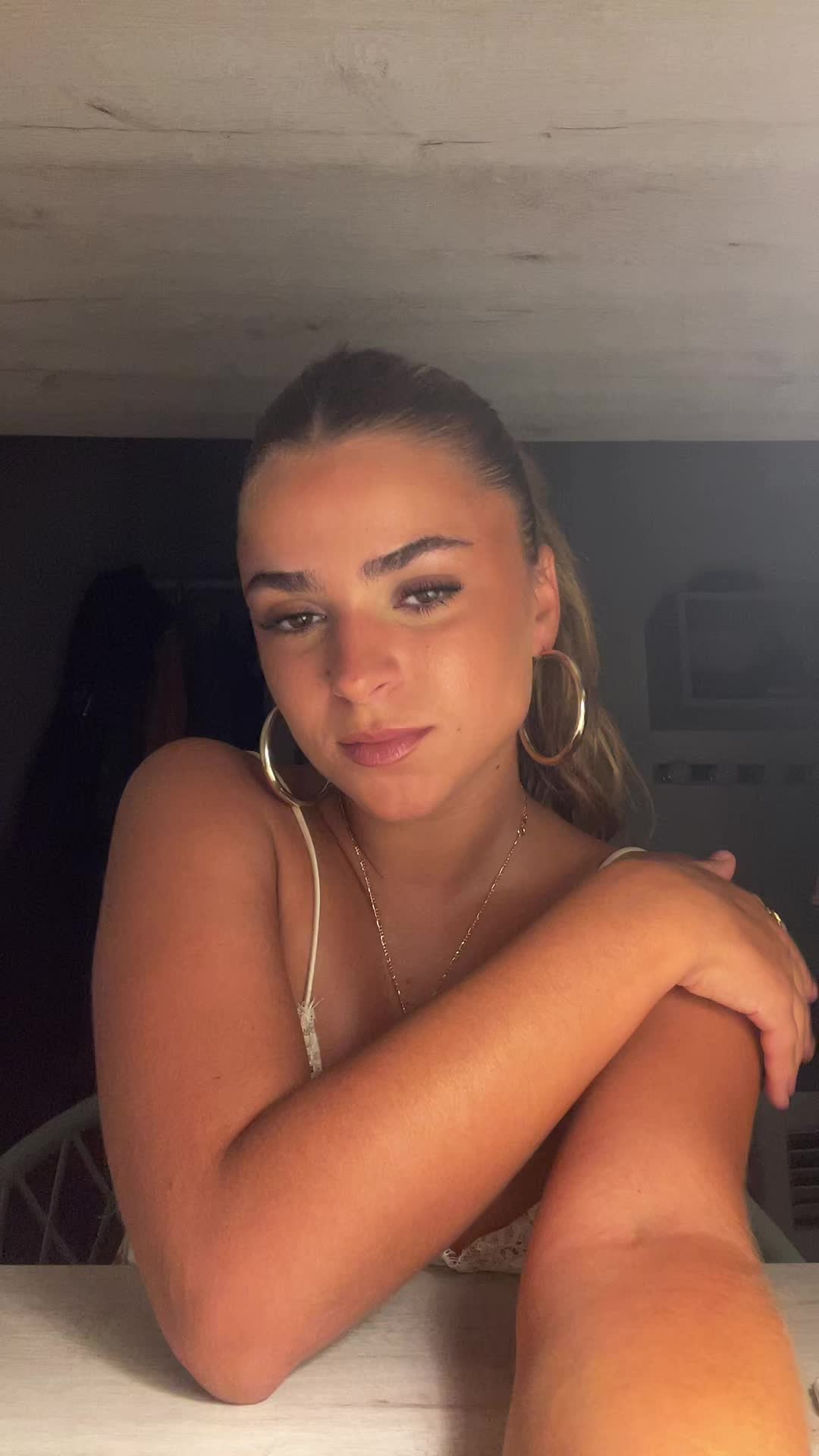 @Teresa_ariaas