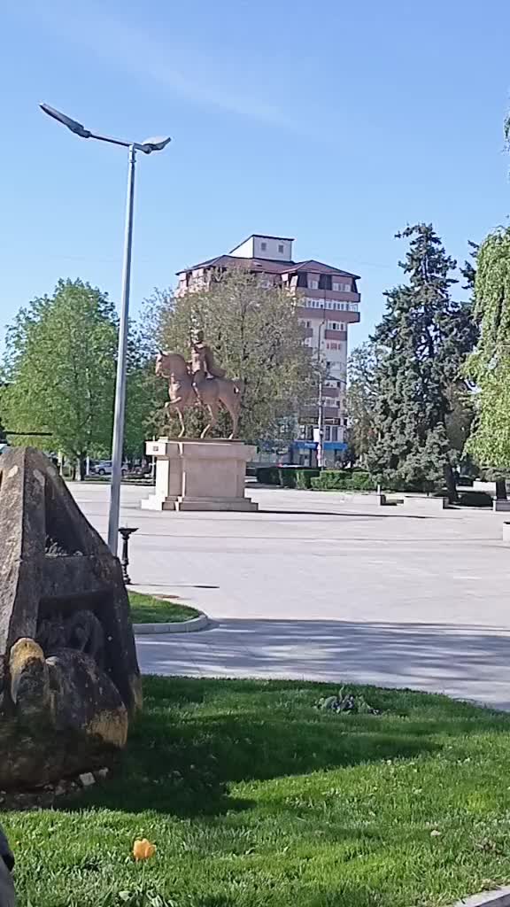 @Vulturii de noapte33