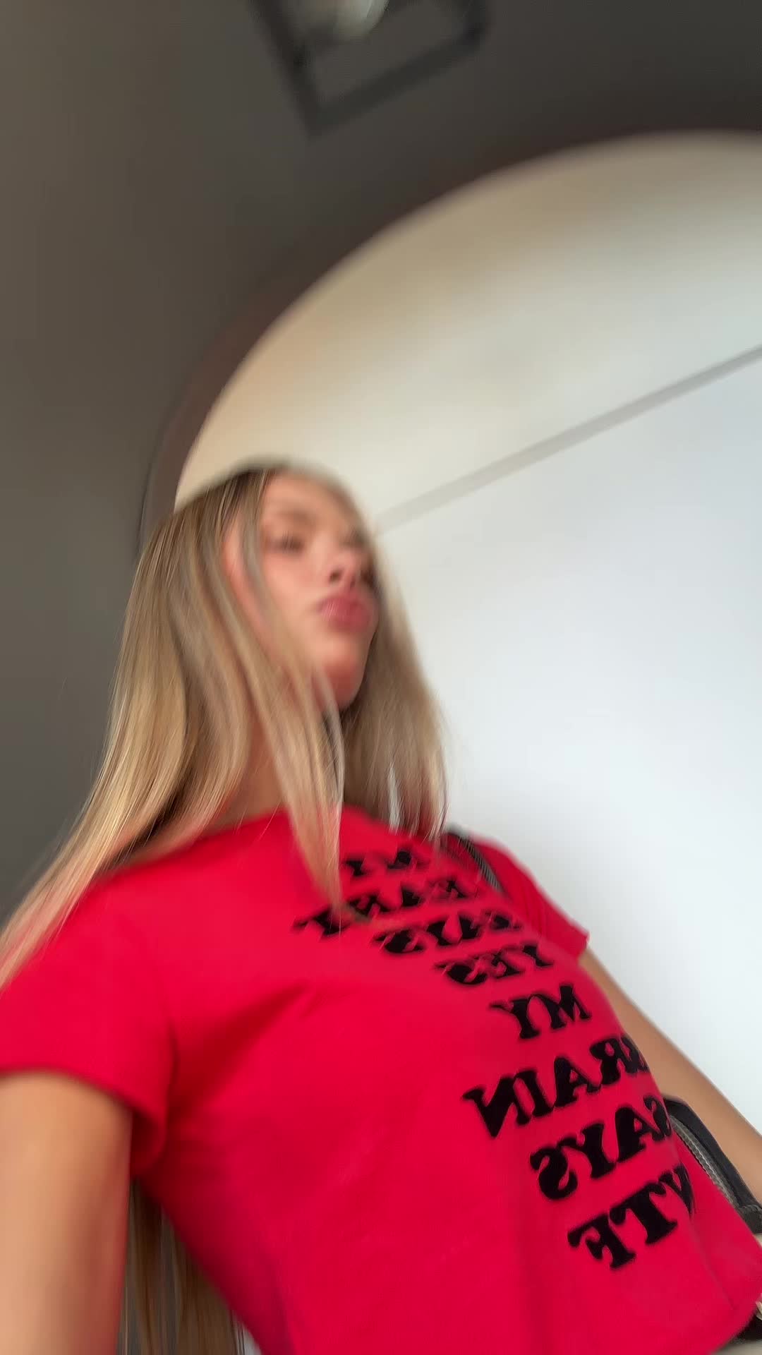 @adzz