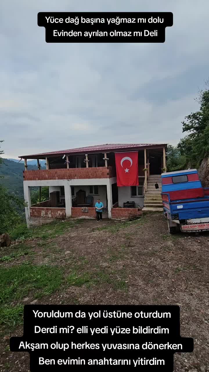@SARI KOMUTAN🇹🇷