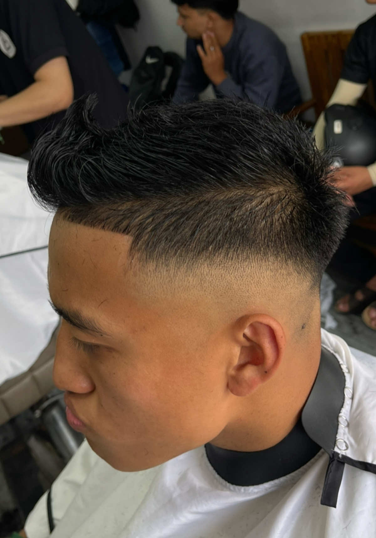 @RC'S BARBER SHOP