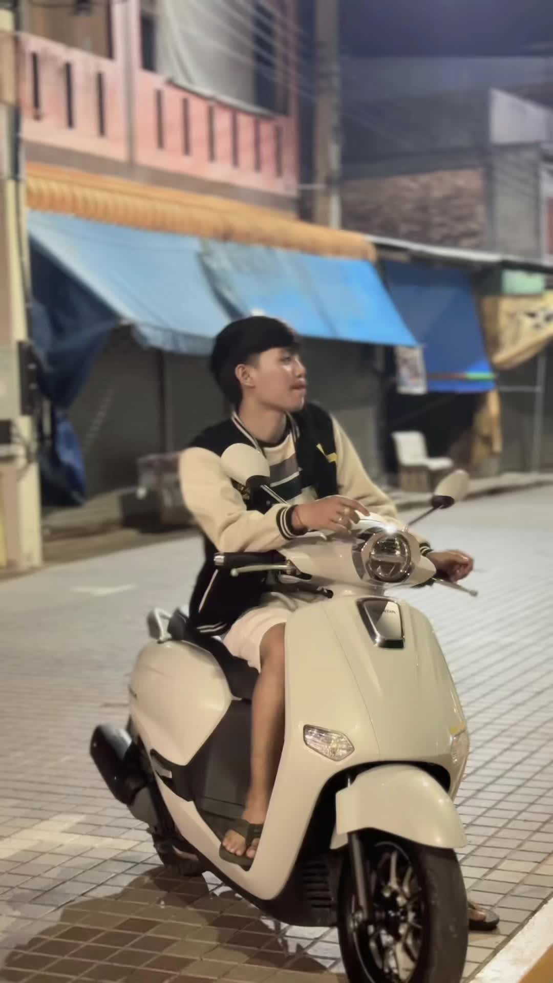 @โดนัทจะเป็น🅰️