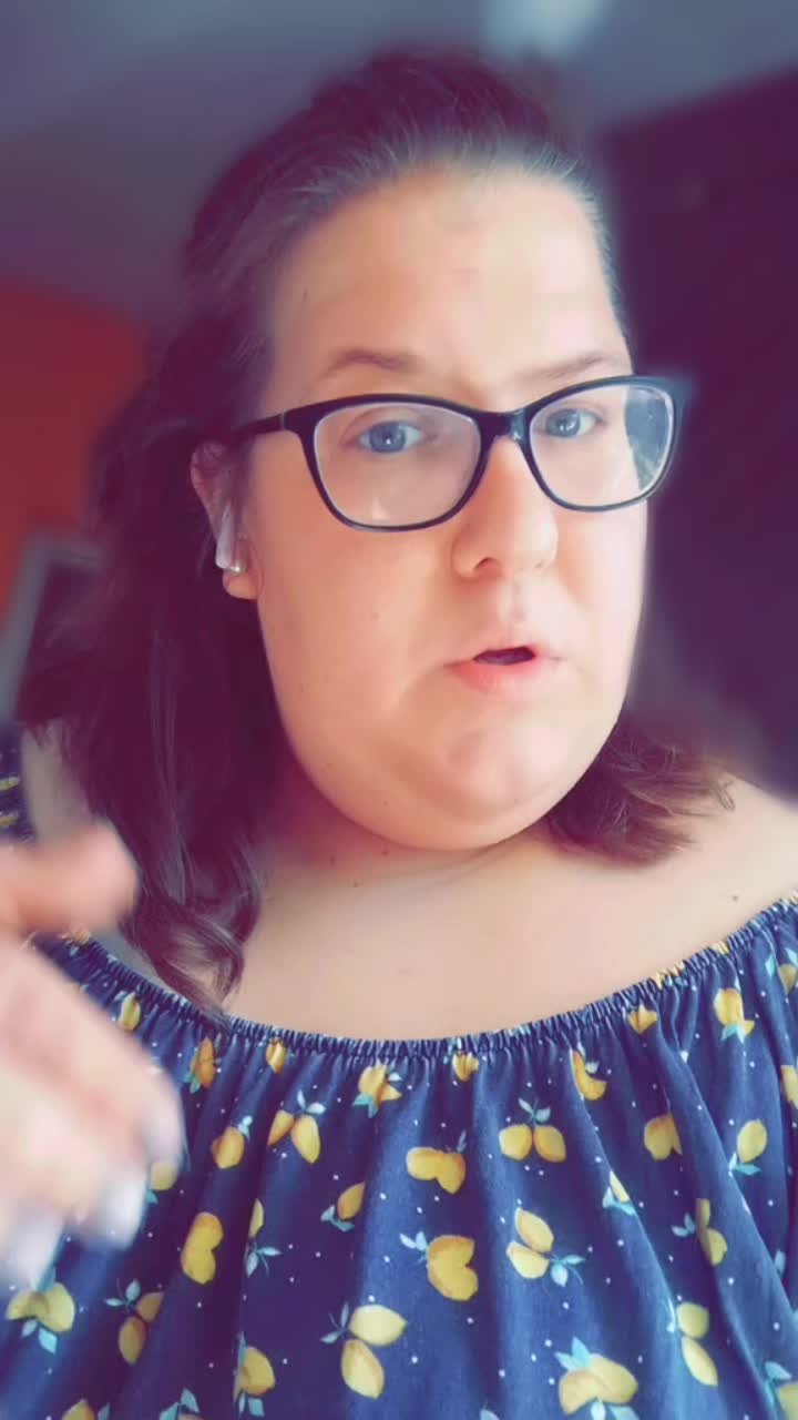 @🍋~Esztii31~🍋