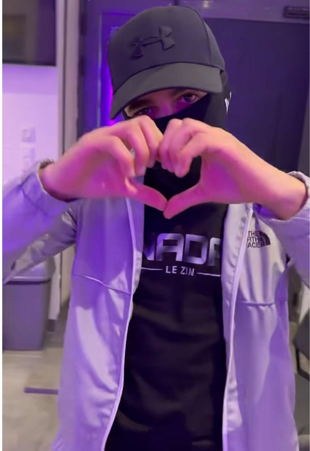 @Josas Fan 🪭