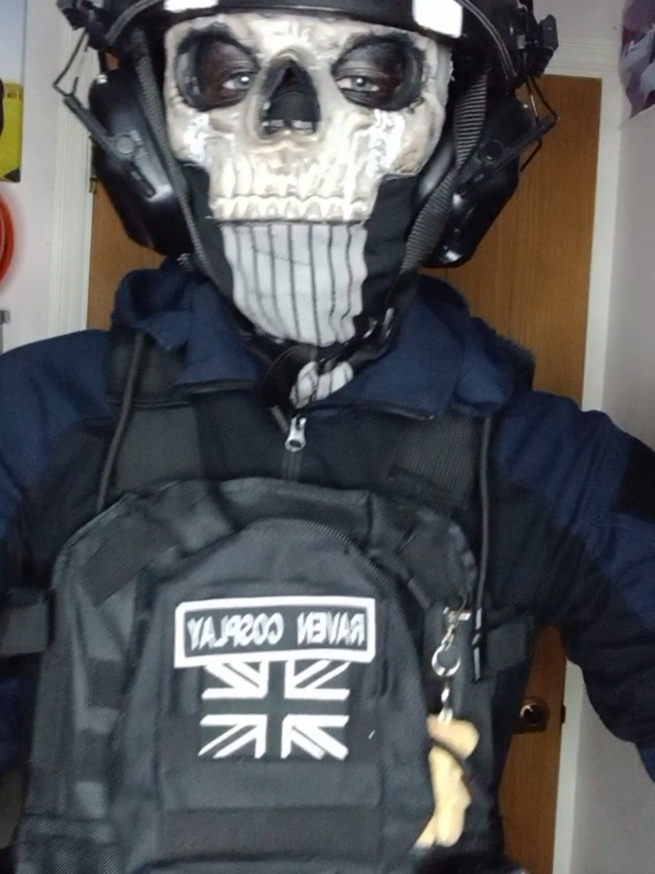 @Raven Cosplay