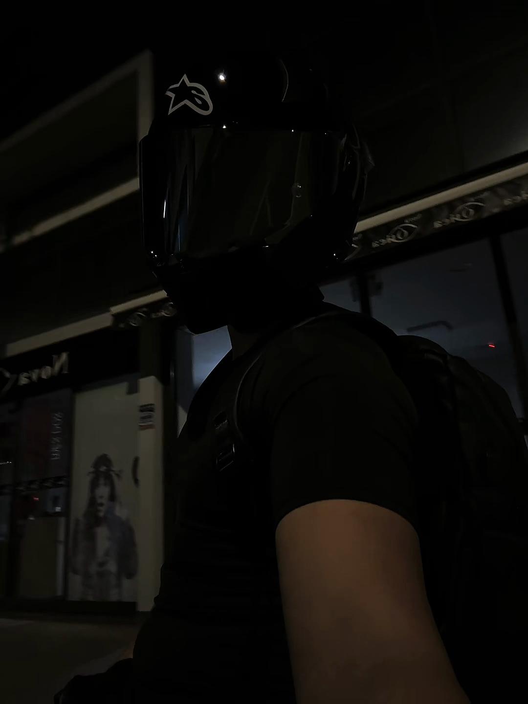 @Th6us