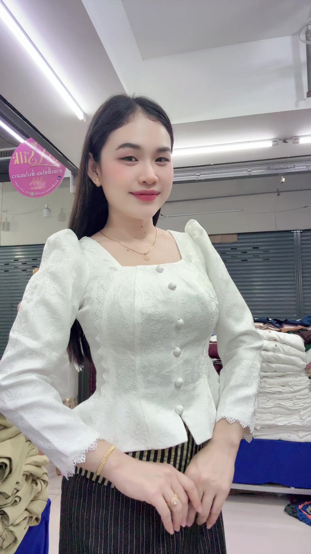 @ຊື່ເພສ: ຮ້ານເສື້ອໄໝລາວລາຄາຖືກ