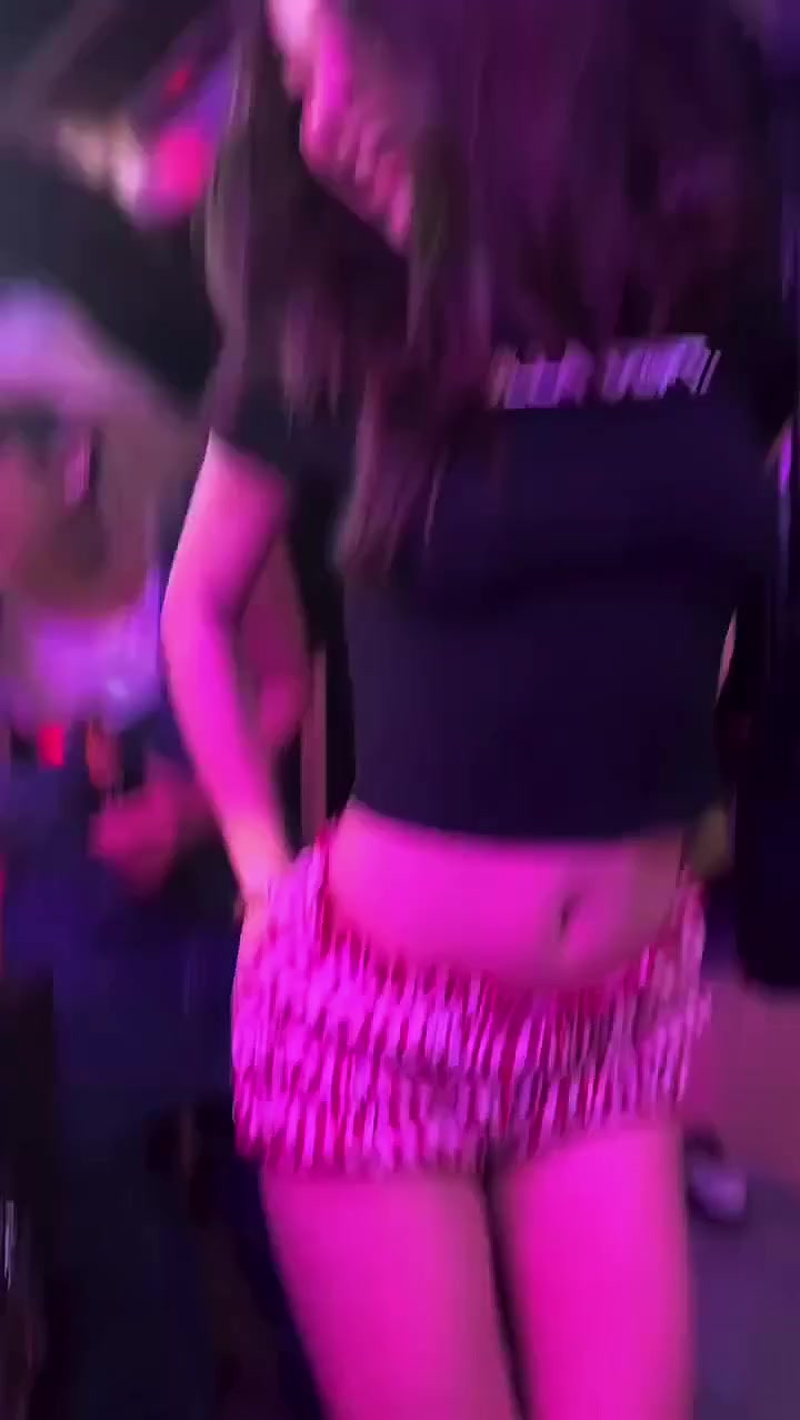 @Chichi