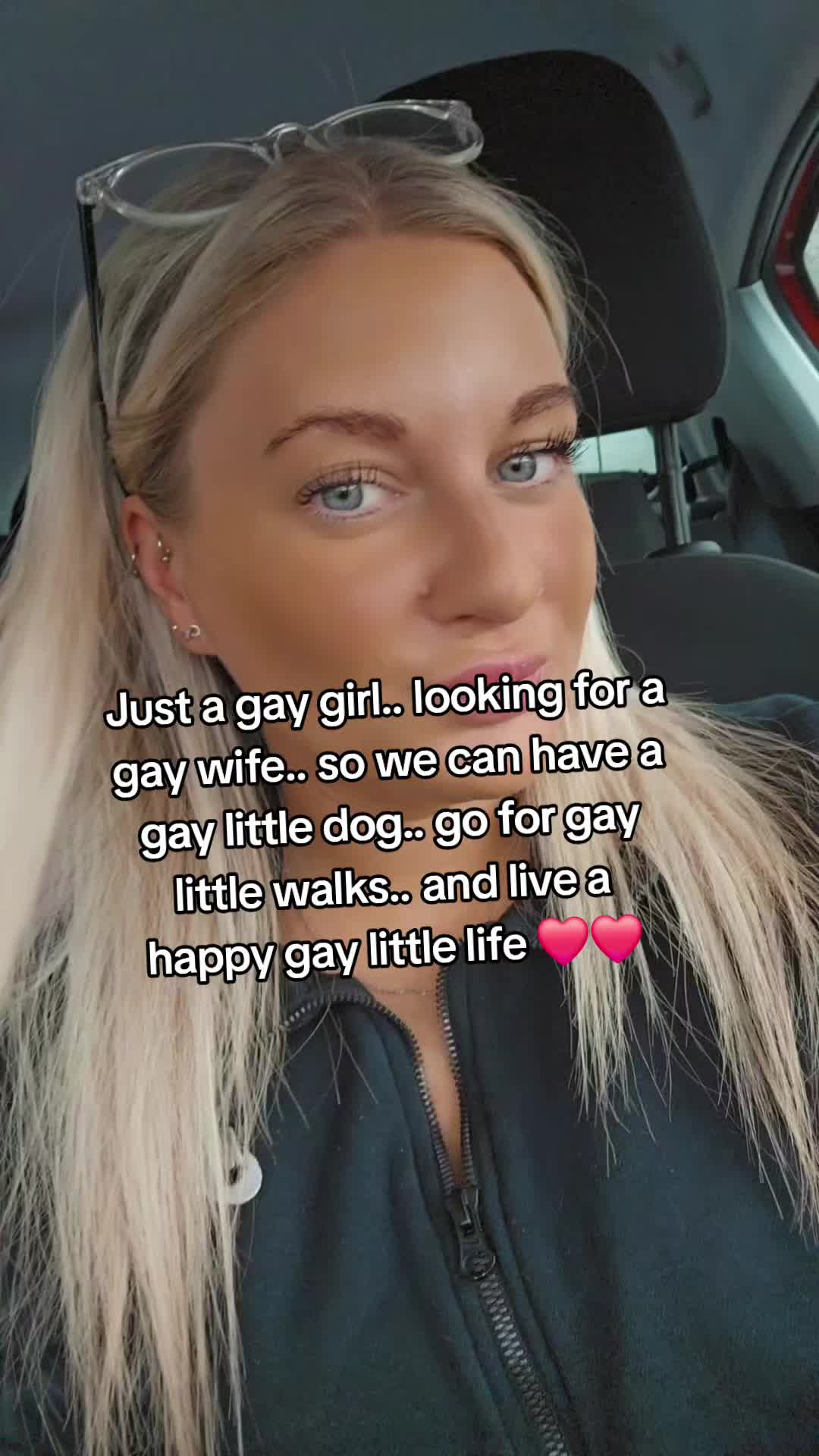 @Tashahaliex 🏳️&zwj;🌈