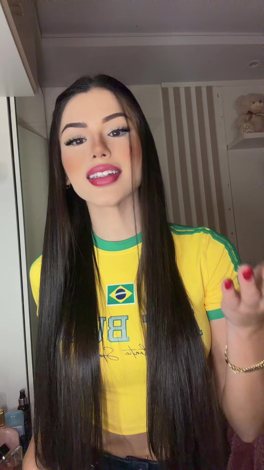 @JulianaMezzomo