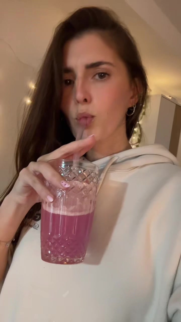 @𝓐𝓵𝓲𝓬𝓮🌸