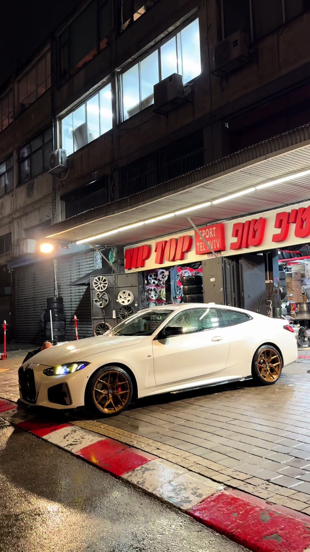 @TipTop Wheels & Tires