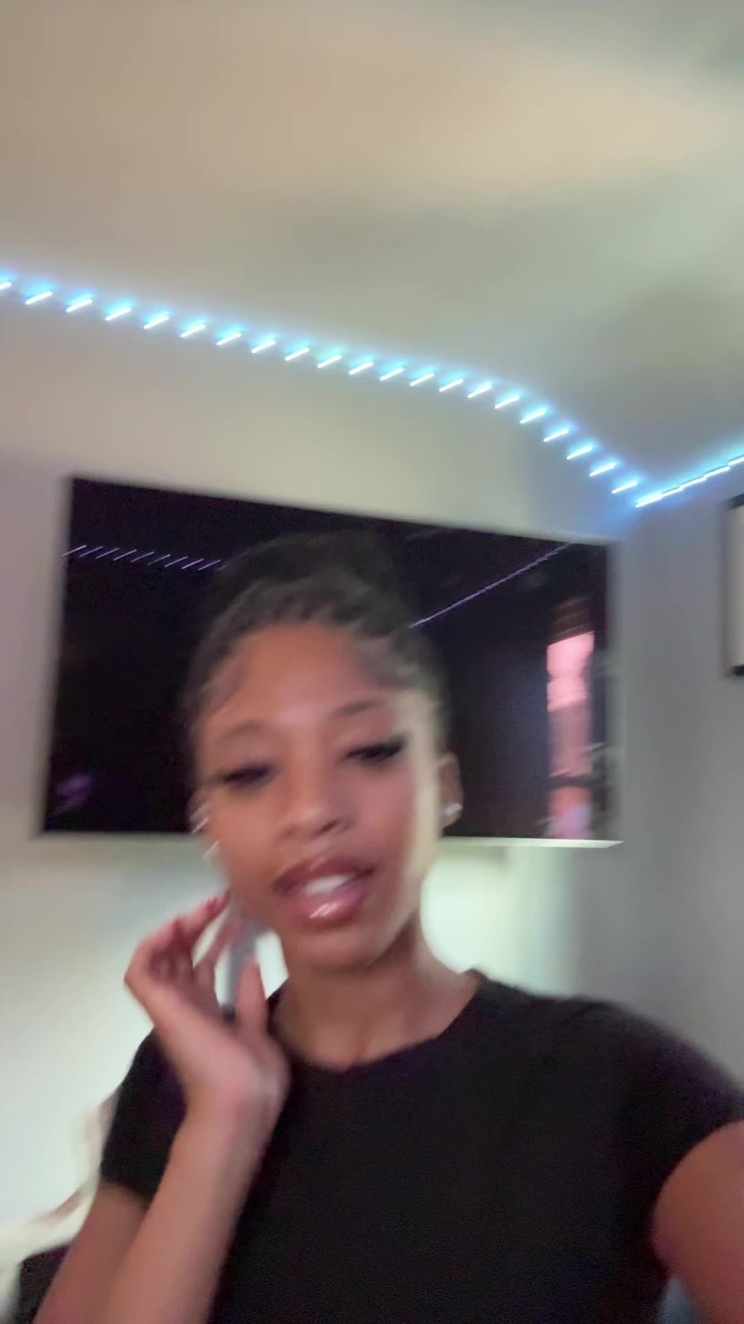 @naomi🌟