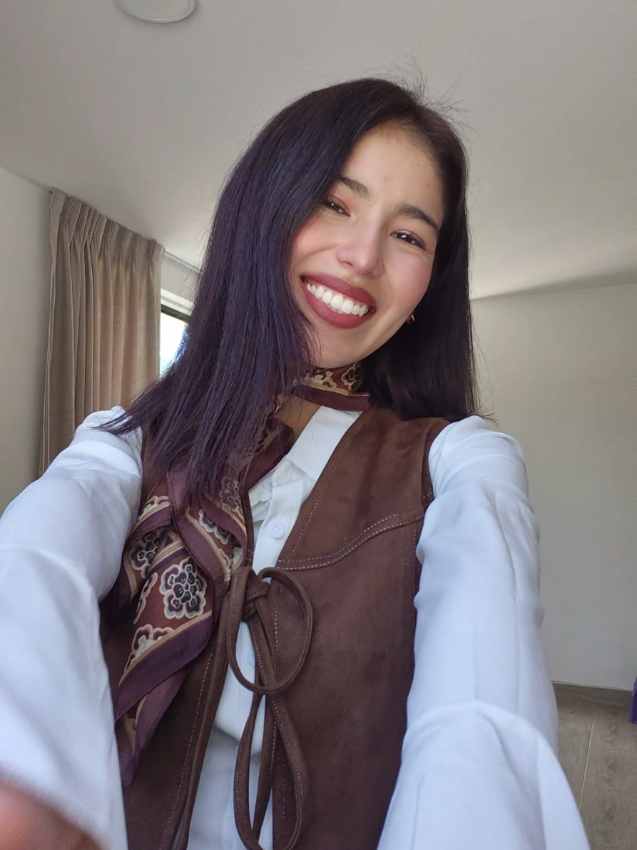 @Soy OrnellaDavalos 🇵🇪