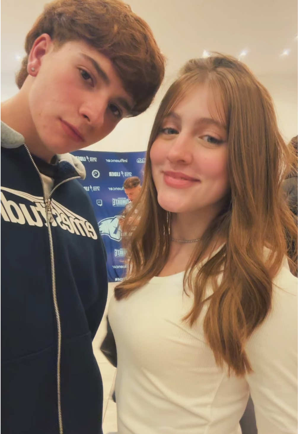 @𝒵𝑜𝑒𝓀𝓊𝓃𝒾𝓈𝒸𝒽𝒾