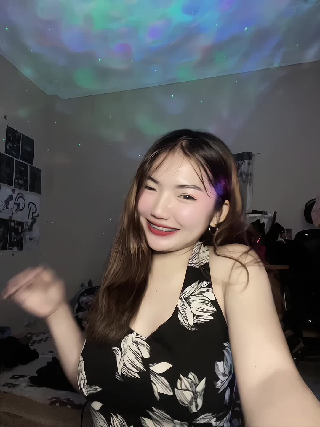 @Lily