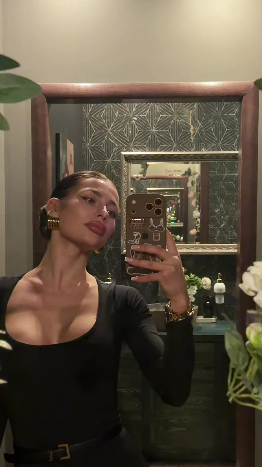 @ANHELINA_PRO