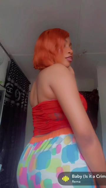 @Sweet_Favour