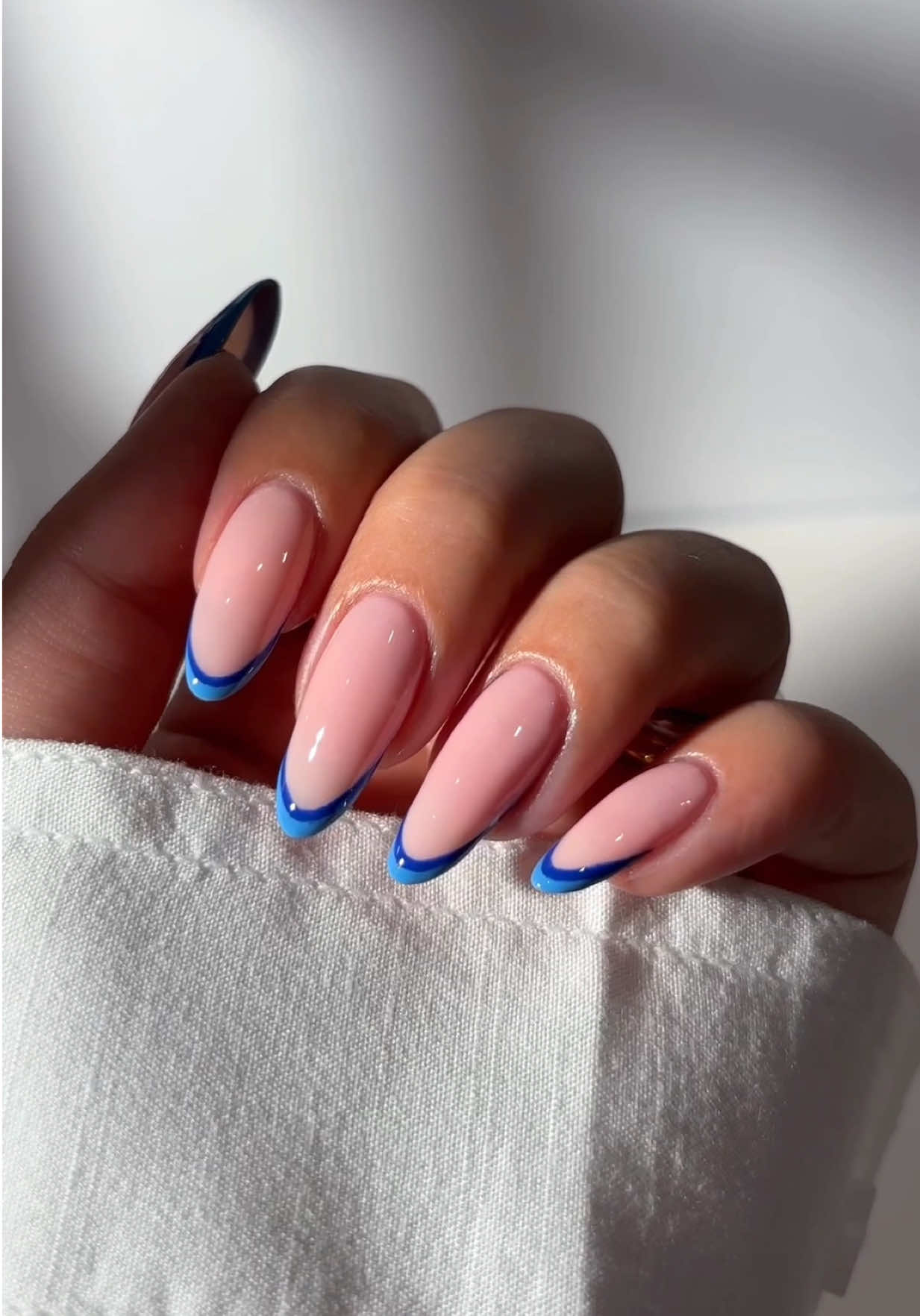 @essie