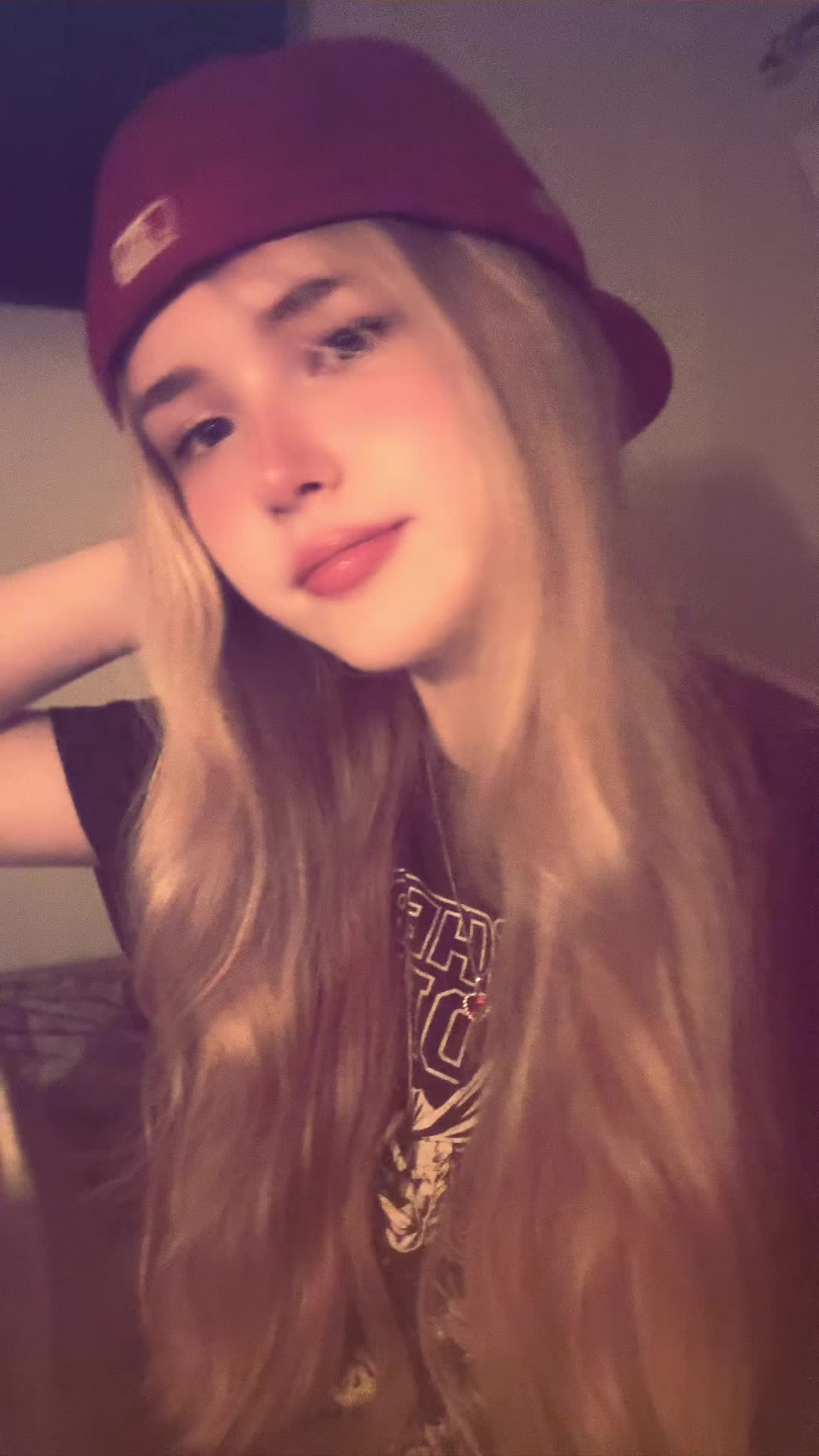 @❦