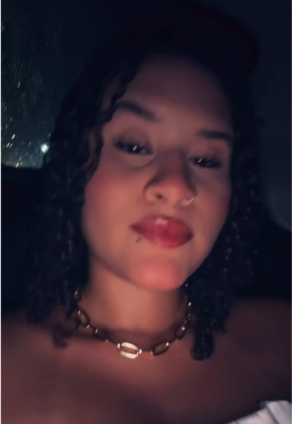 @lavinya. 🏳️