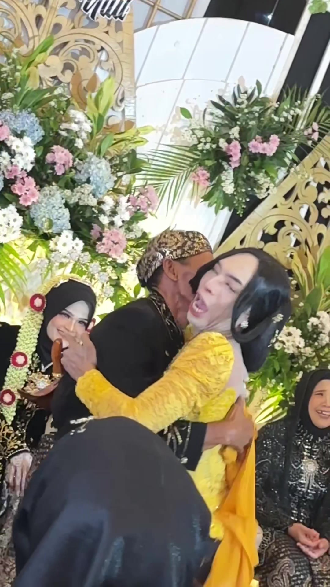 @sundari_makeupwedding