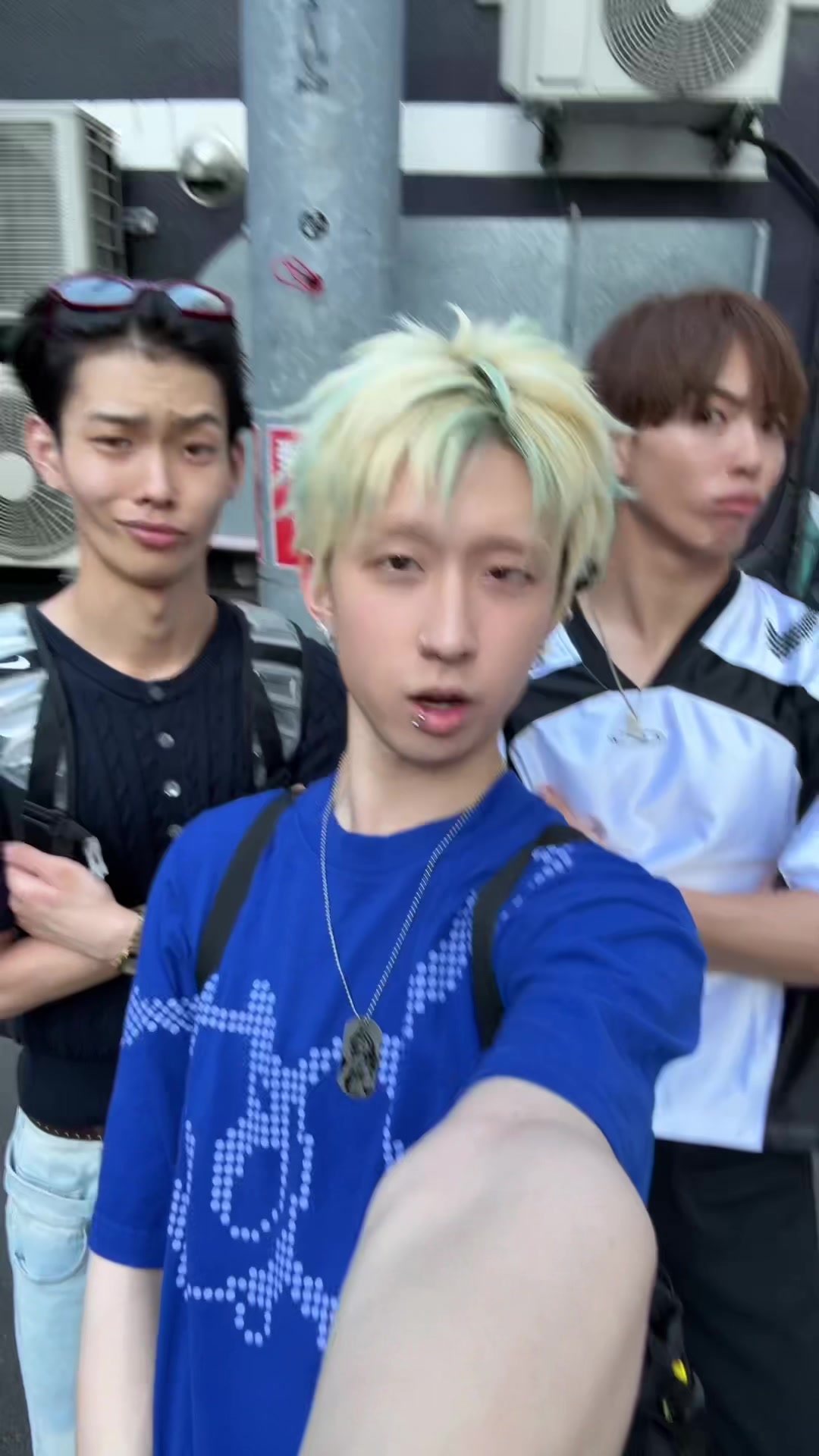 @MONTA