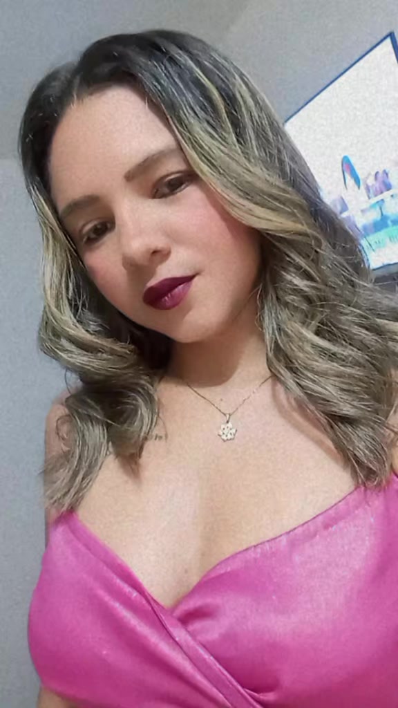 @taise Silva867