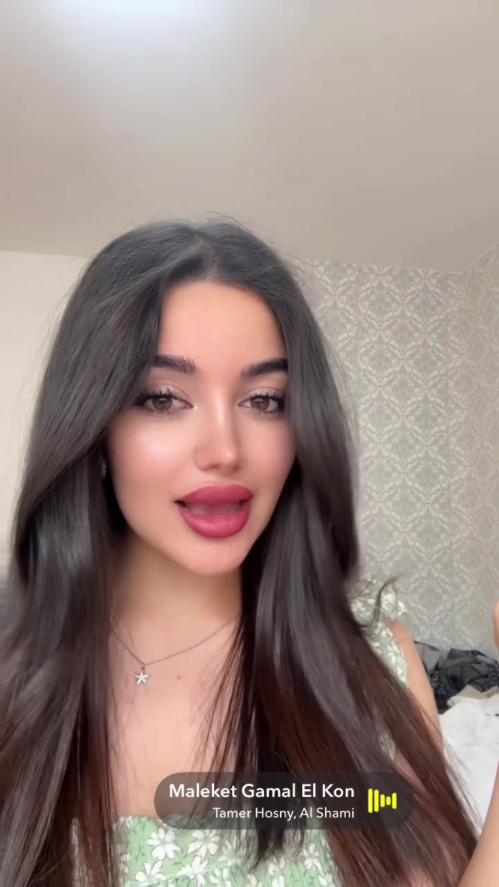 @مصممة