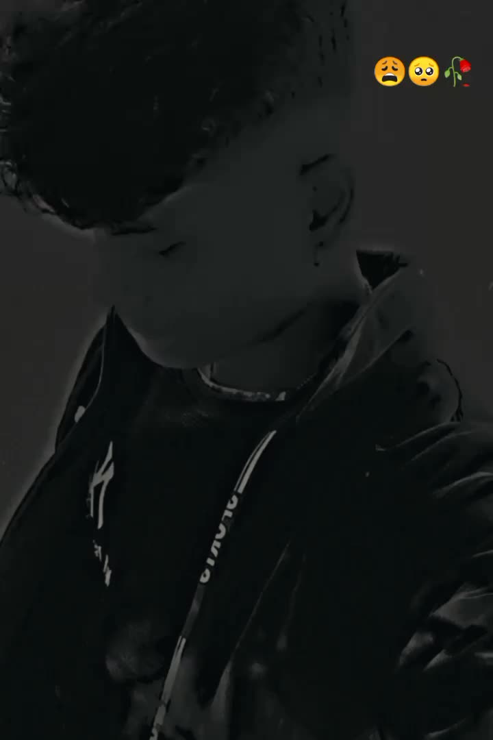@🤧𝐁𝐑𝐎𝐊𝐄𝐍💔𝐁𝐎𝐘🤕