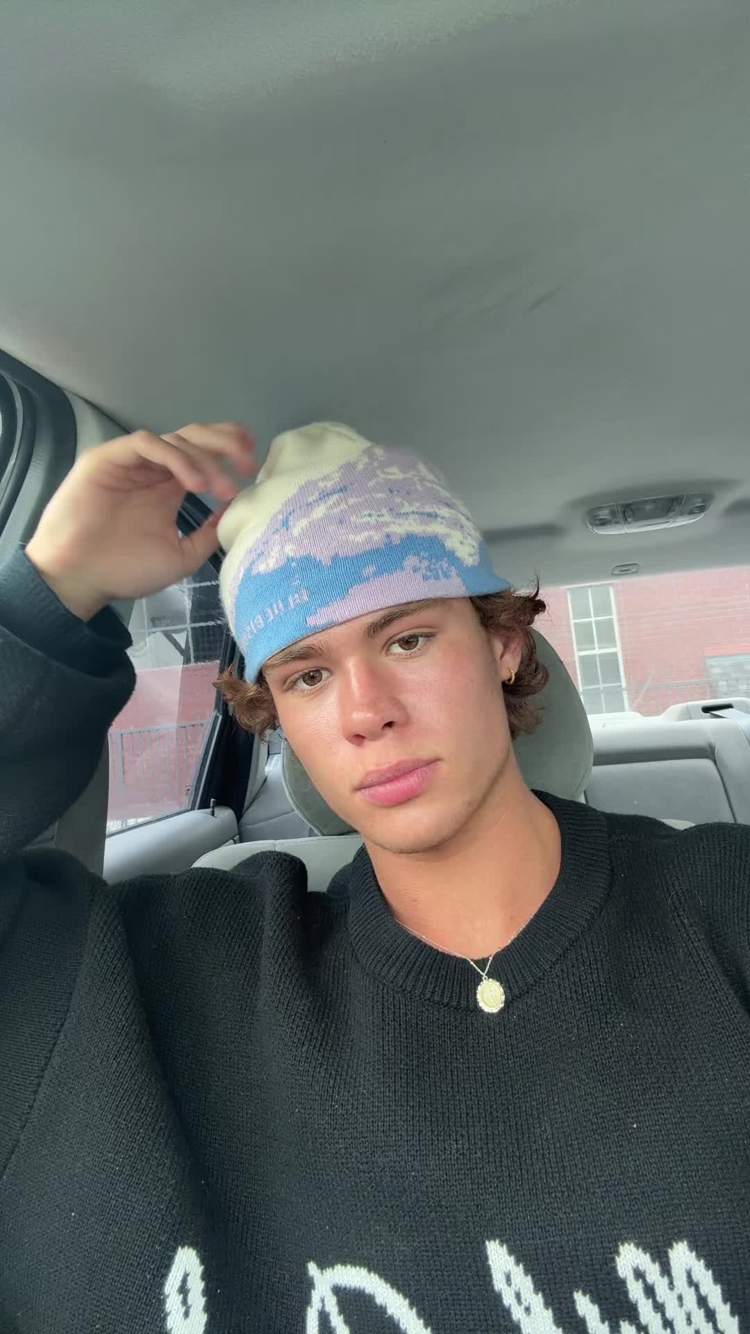 @e