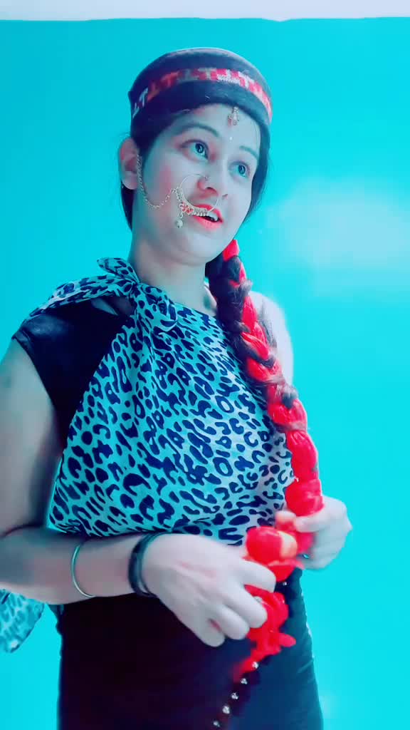 @khantwal&hearts;️ queen👑&hearts;️