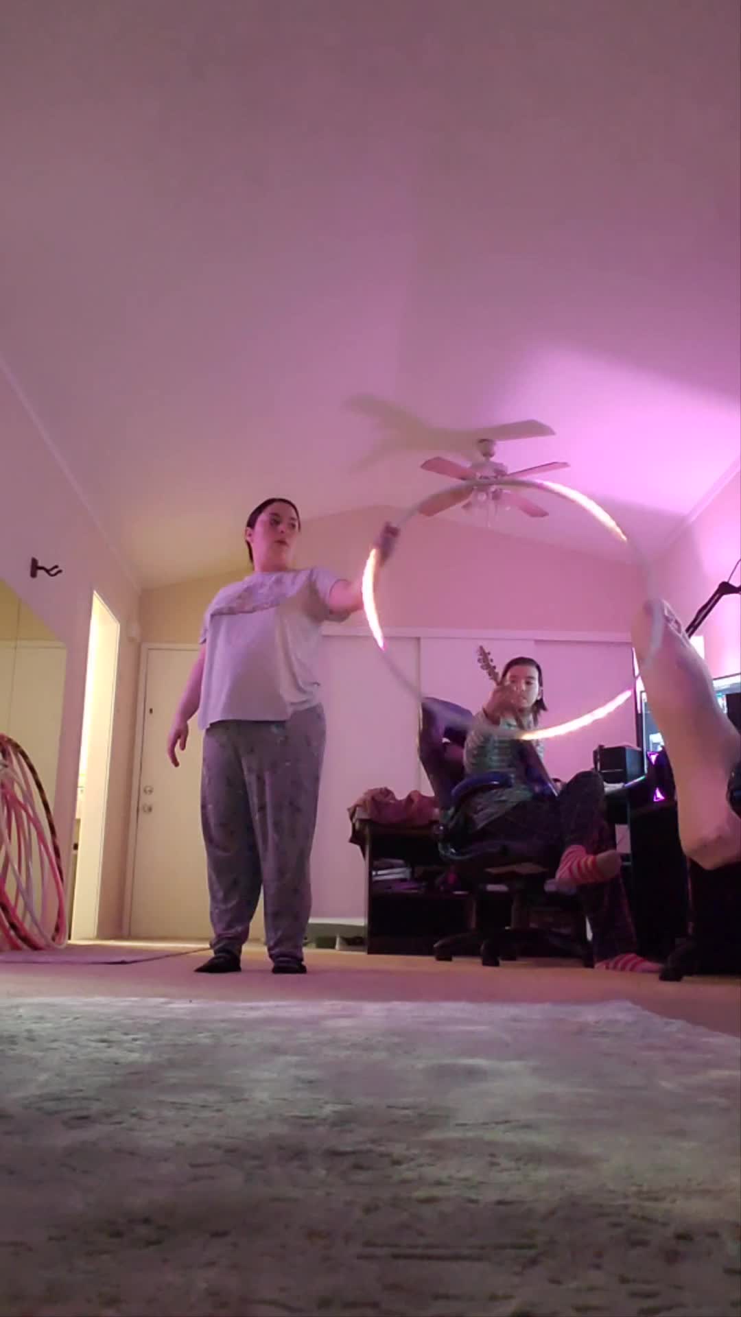 @Lorna - Beginner Hula Hoop