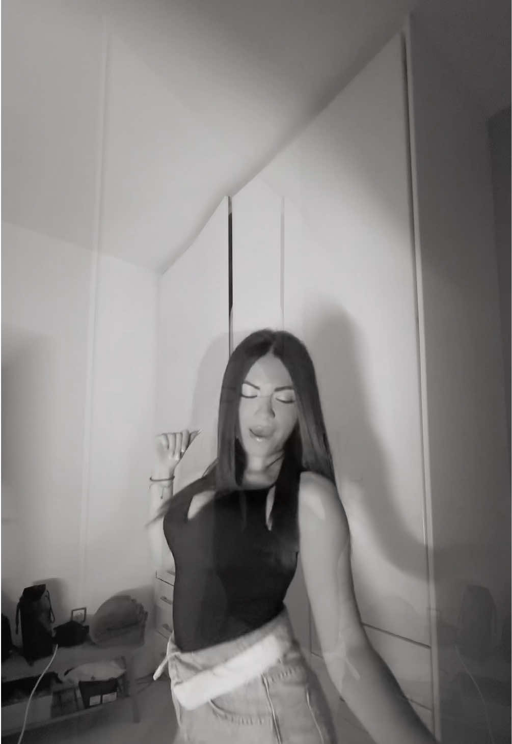 @𝐄𝐥𝐡𝐧𝐞𝐟