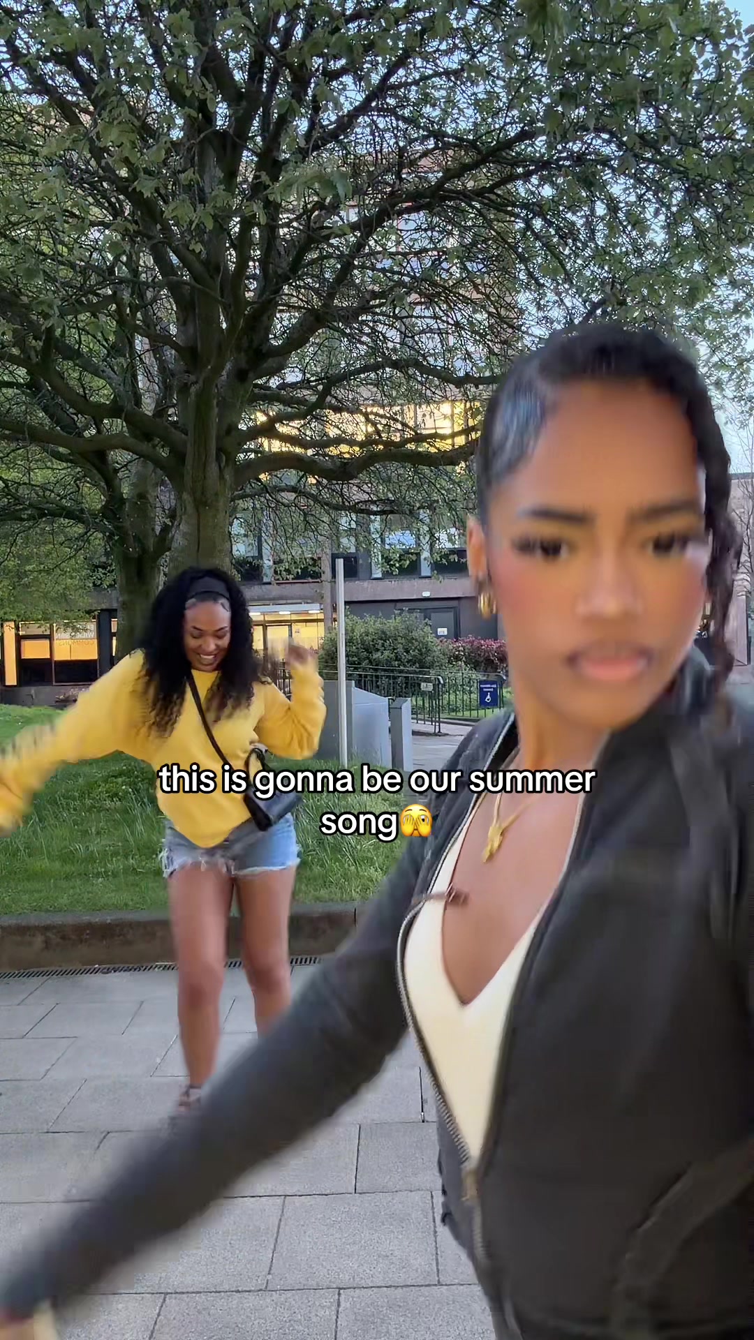 @Zoe Baptiste
