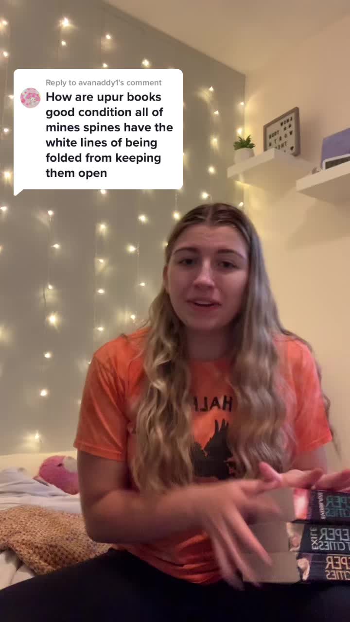 @Hailey