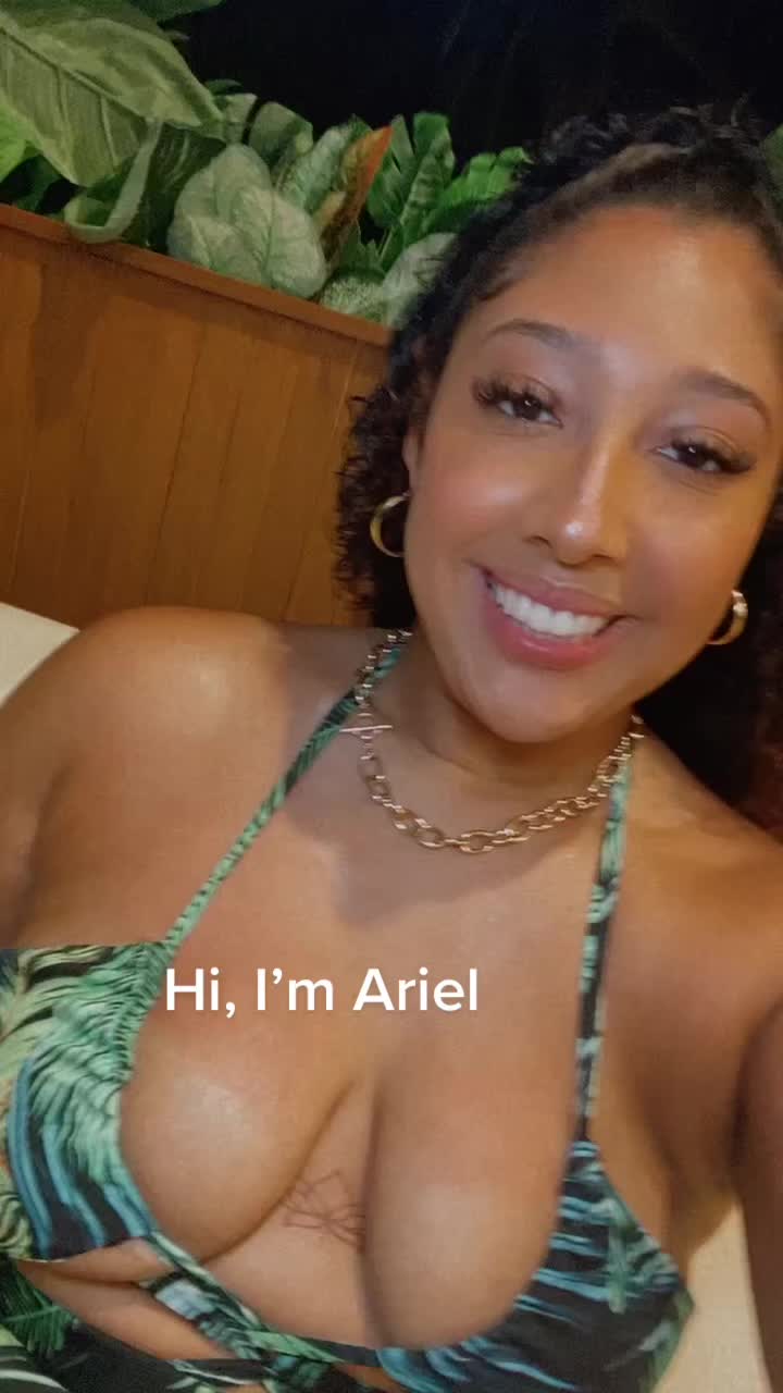@Ariel Ivy
