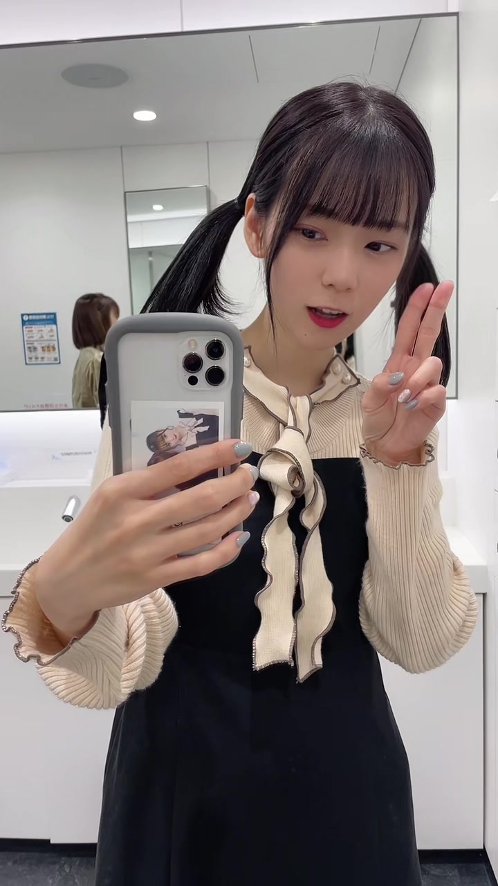 @白石真菜(しーまな)