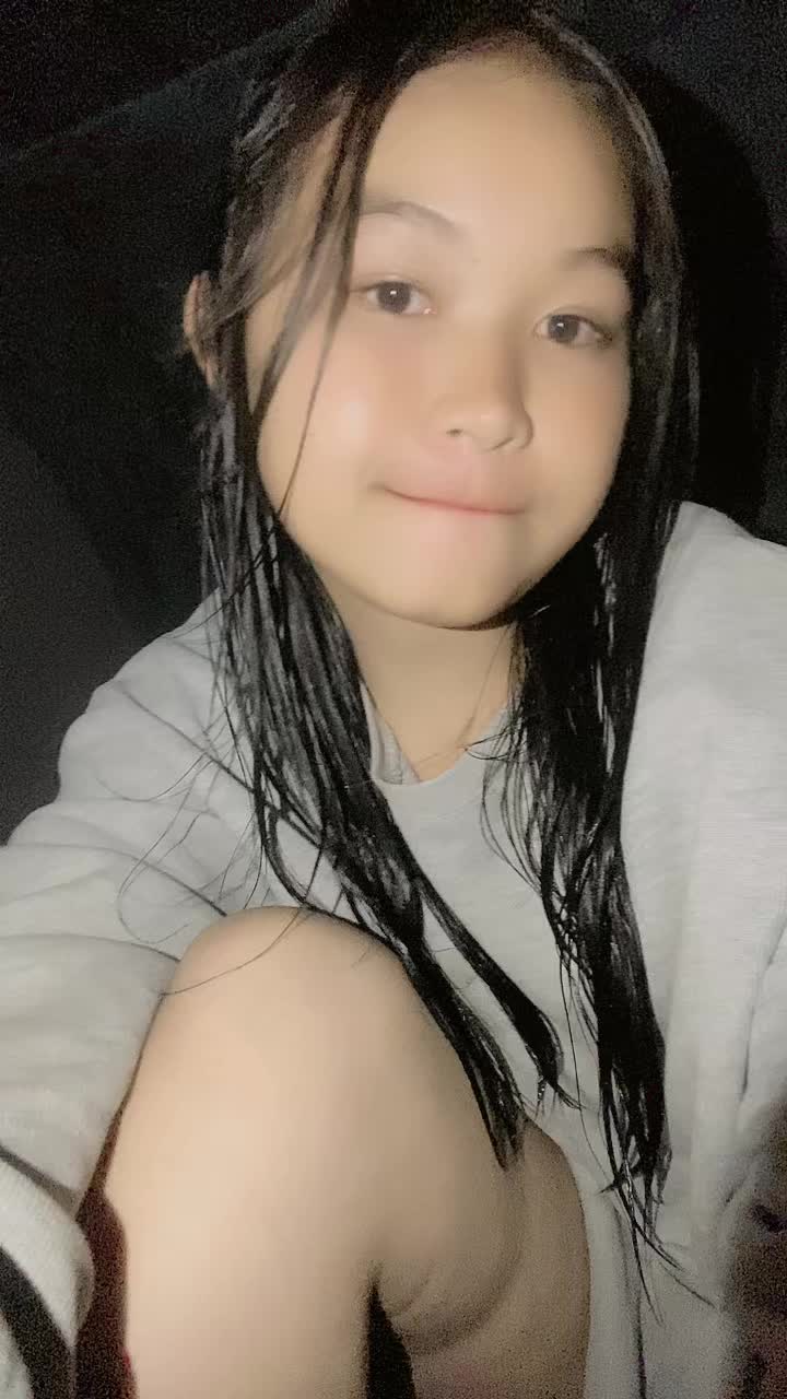 @💗 { D } 💗
