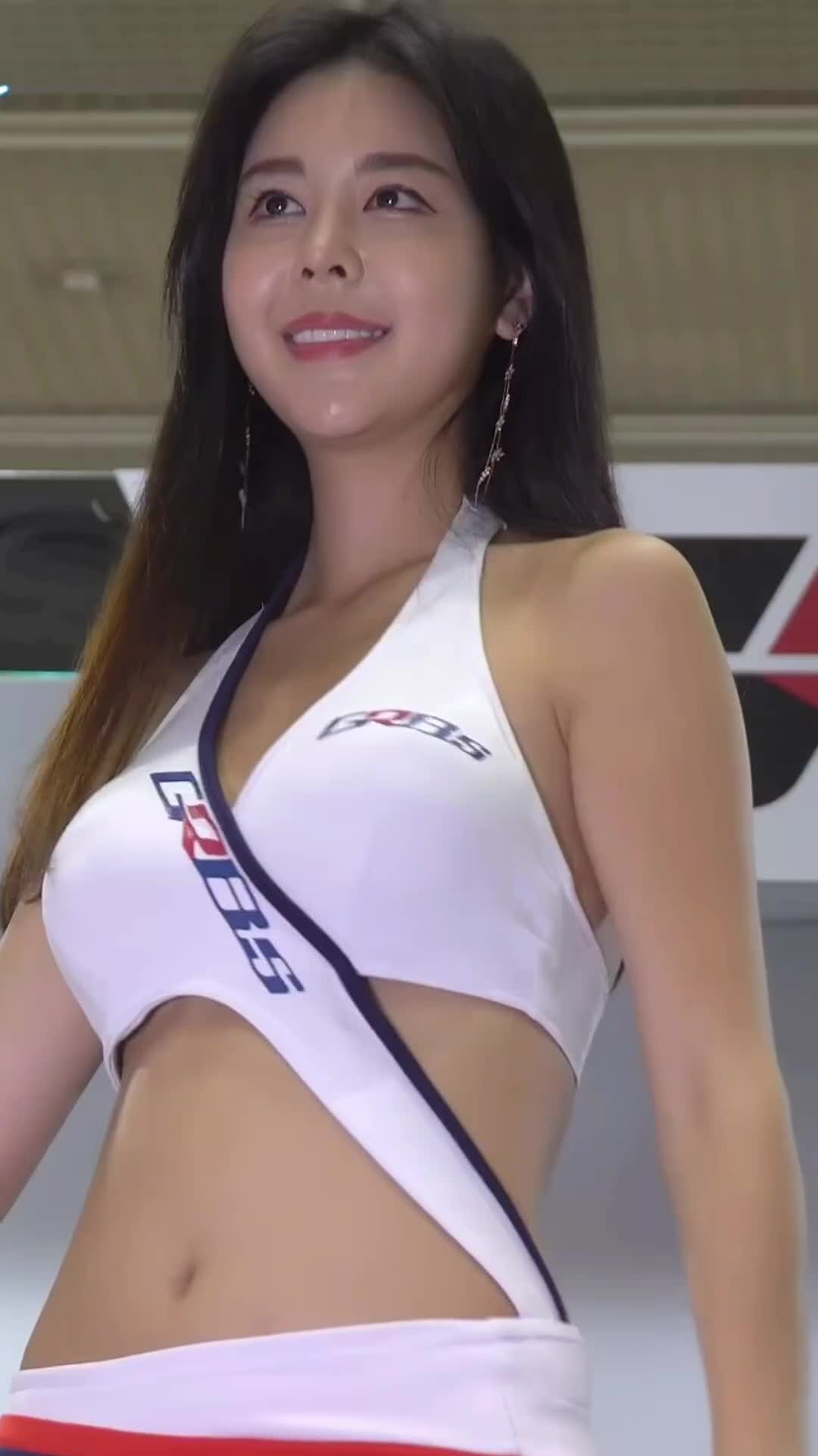 @모델영상