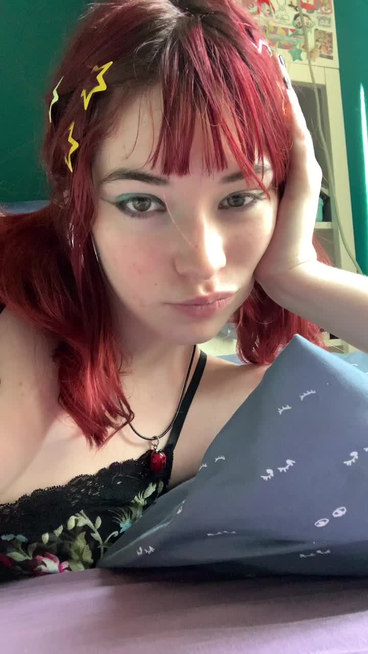 @carlyyyy