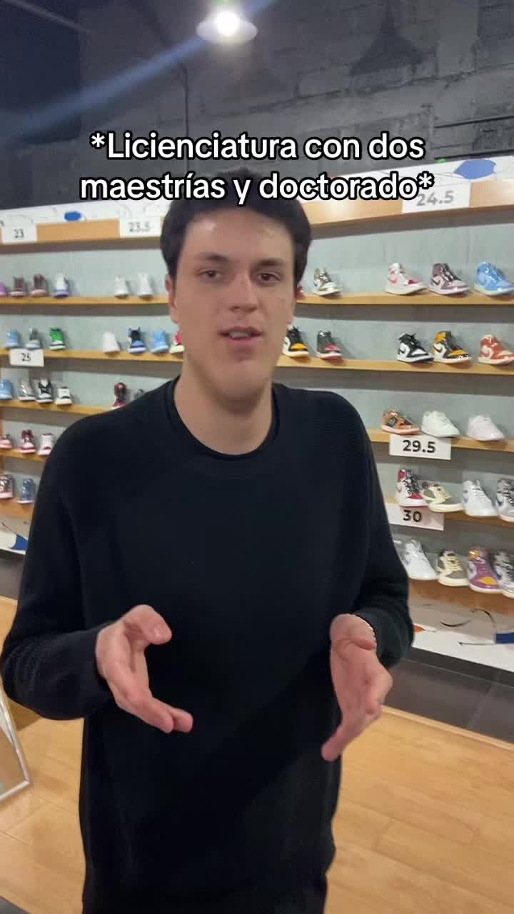 @STOLZ Sneaker Store