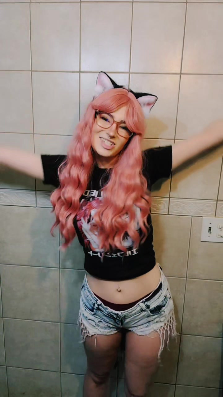 @Embur