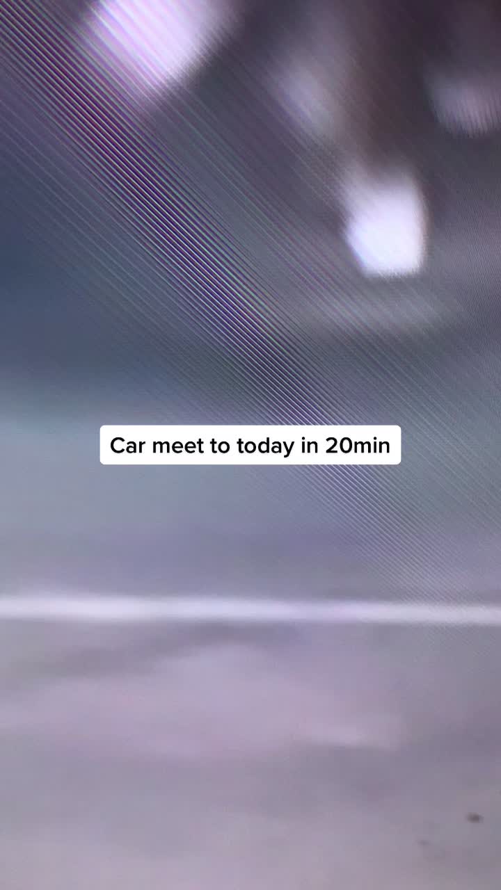 @𝑽𝕷𝖔𝖓𝖊 🤍⃤