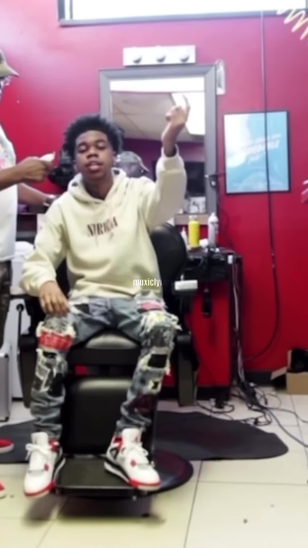 @muxiclyrics